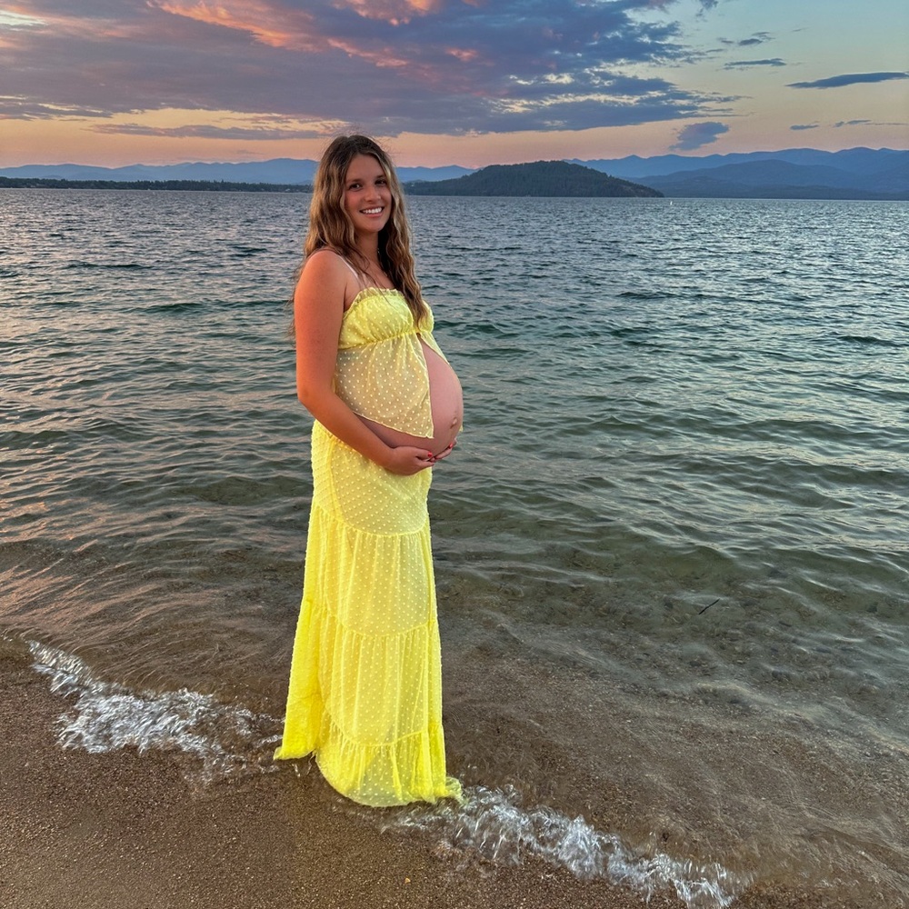 Elegant Yellow Strapless Dress - Picture 4 of 5